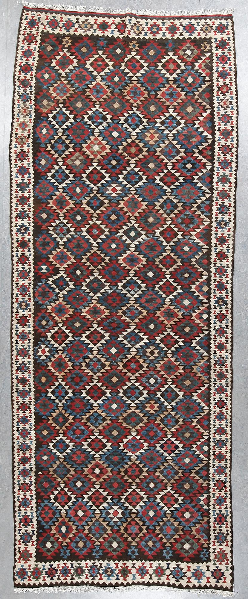 KELIM, old, sannolikt Veramin, ca 375x172 cm.