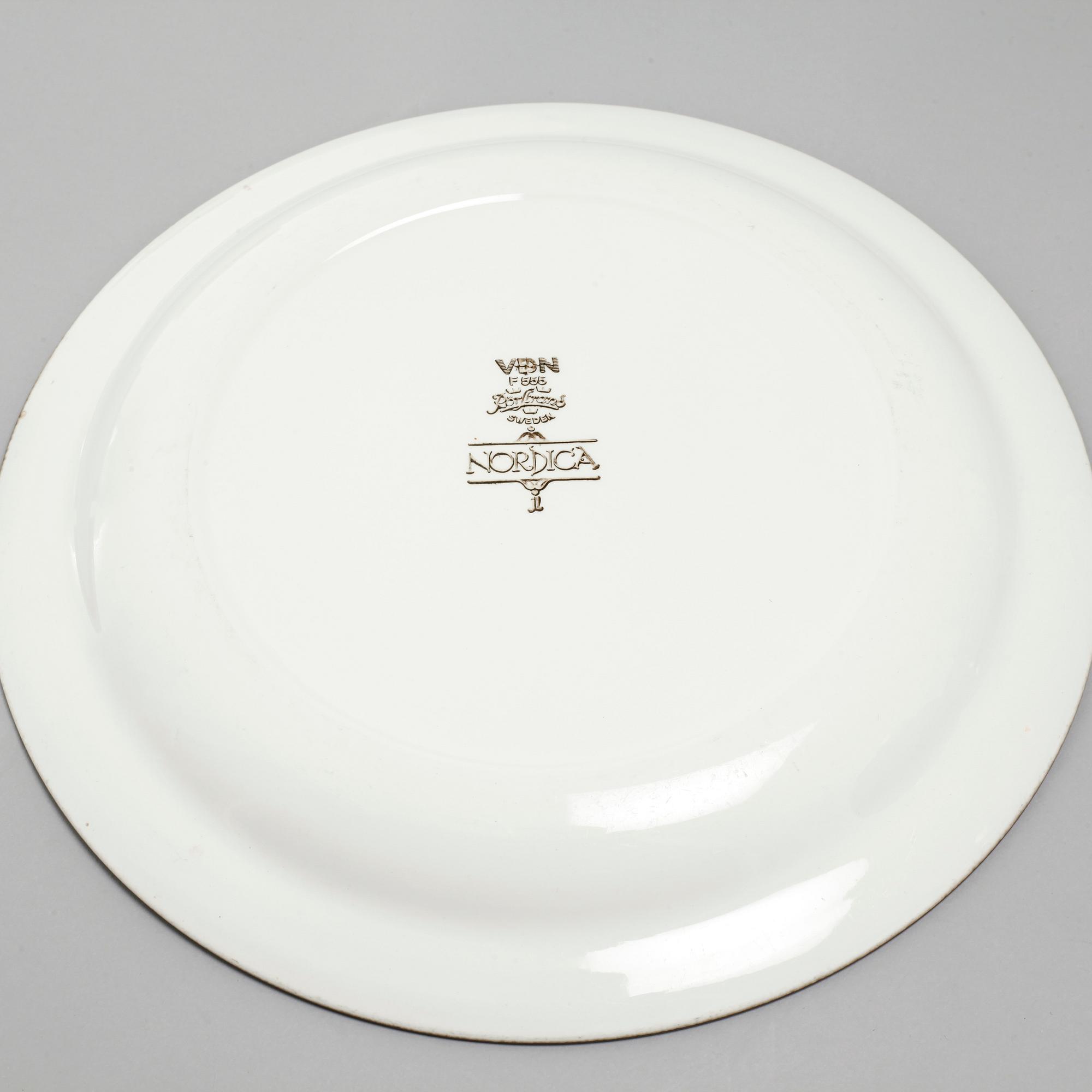 SERVISDELAR, 62 st, porslin, "Nordica", Rörstrand, 1900-talets andra hälft.