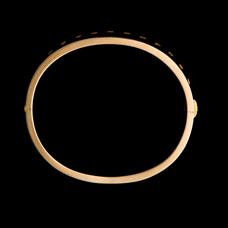 ARMBAND, "Metsäpirtti" 18K guld, Kalevala Koru 1962. Original etui. Vikt 44,5 g.