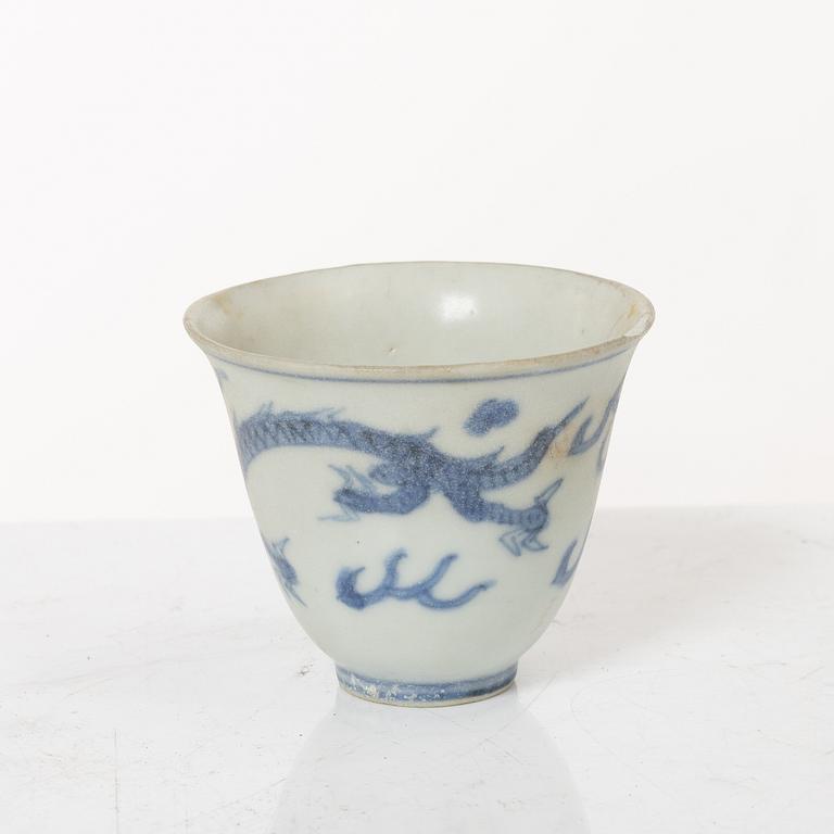 Vinkopp, porslin. "Hatcher cargo", 1600-tal.