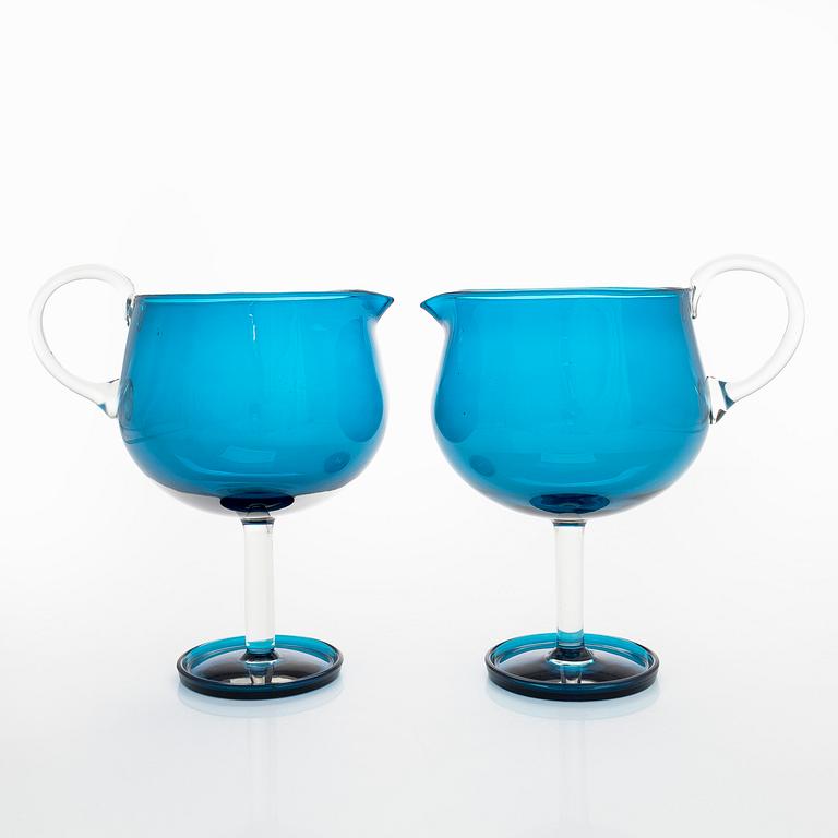 Nanny Still, A pair of jugs, "Harlequin" Riihimäen Lasi Oy.