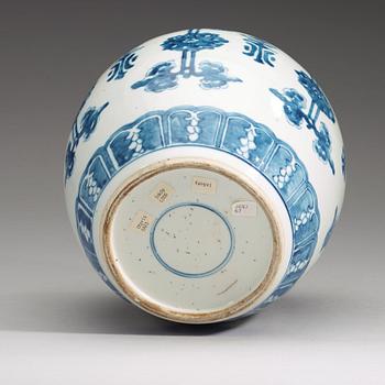 A blue and white jar, Qing dynasty, 18th century.