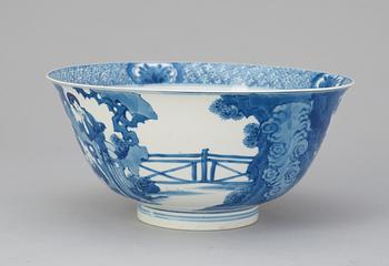 A late Qing dynasty bowl.