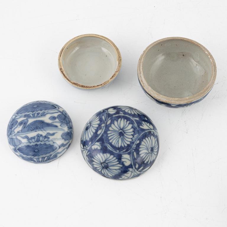 Two blue and white jars and two blue and white boxes, late Ming dynasty, 17th Century.