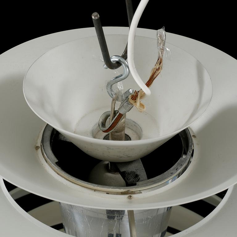 A ceiling lamp by Poul Henningsen for Louis Poulsen, model "PH Globe/Louvre", hight ca 60 cm.
