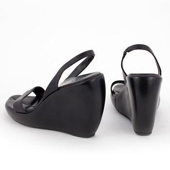 PRADA, a pair of black leather sandals. Size 37.