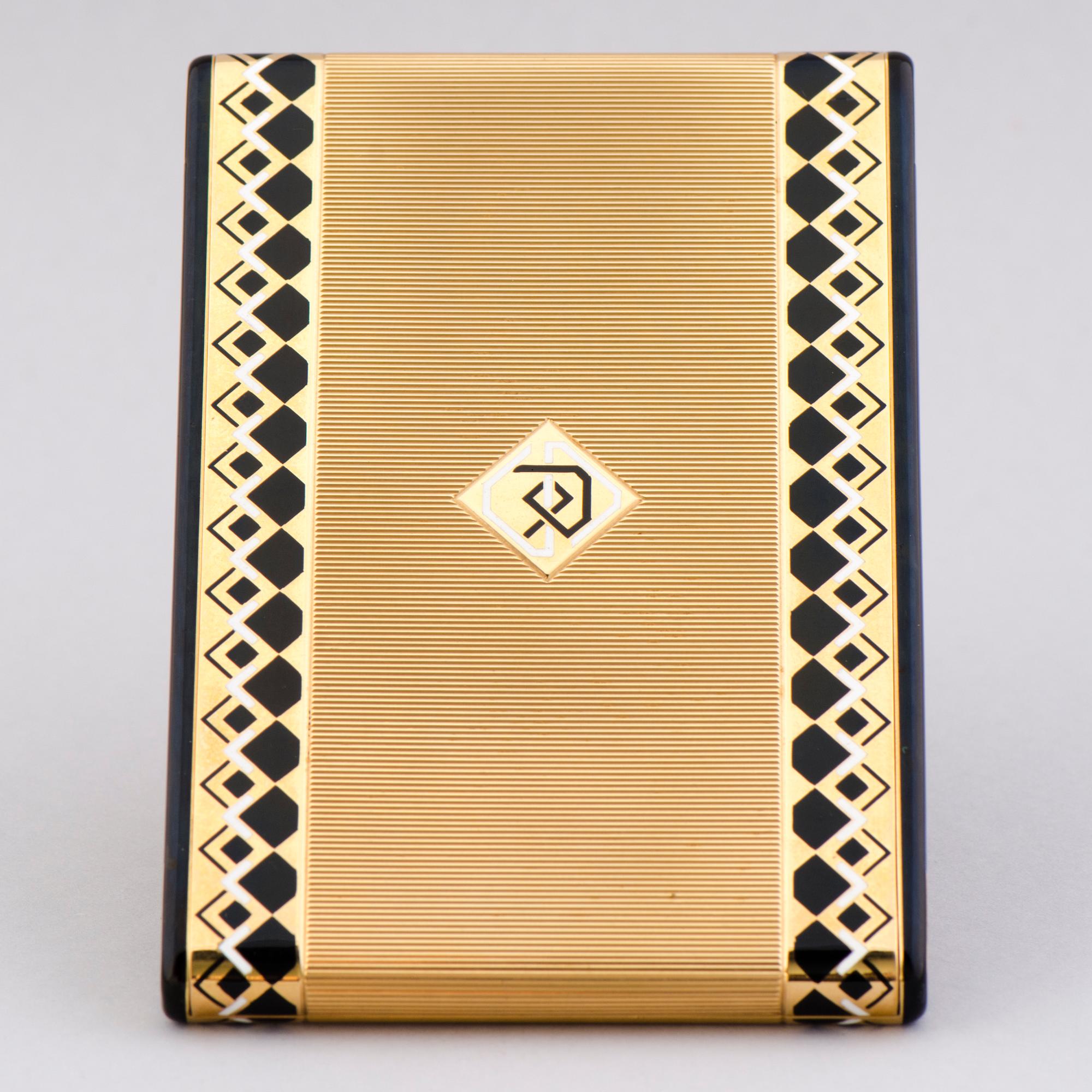 GIGARETTETUI, 18K guld, emalj. Lacloche Freres, Paris, Franrike 1930-tal.