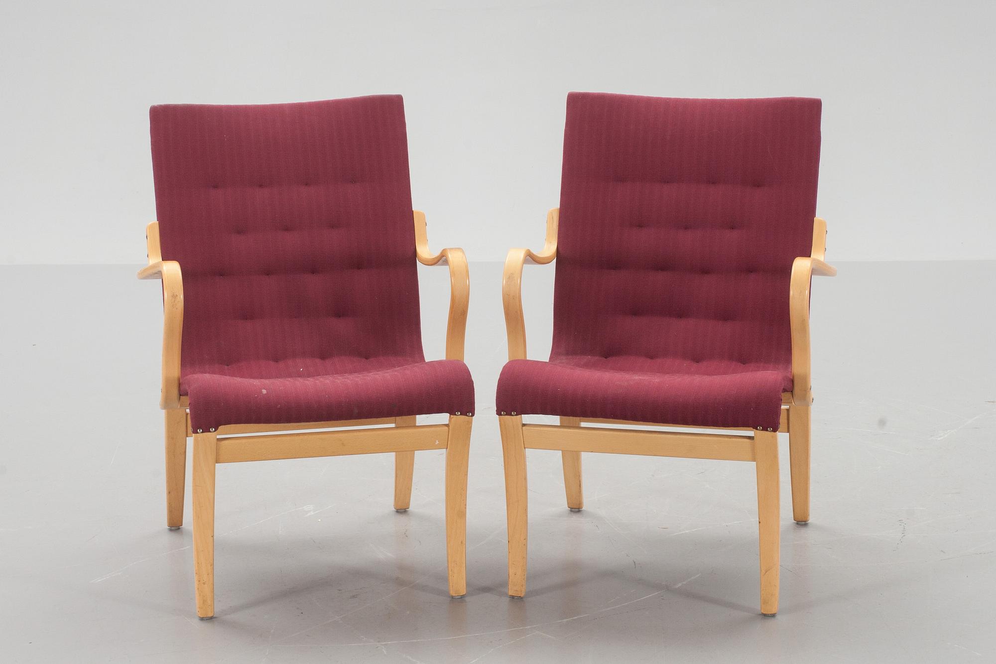 KARMSTOLAR, ett par, "Mina", Bruno Mathsson, Mathsson International.