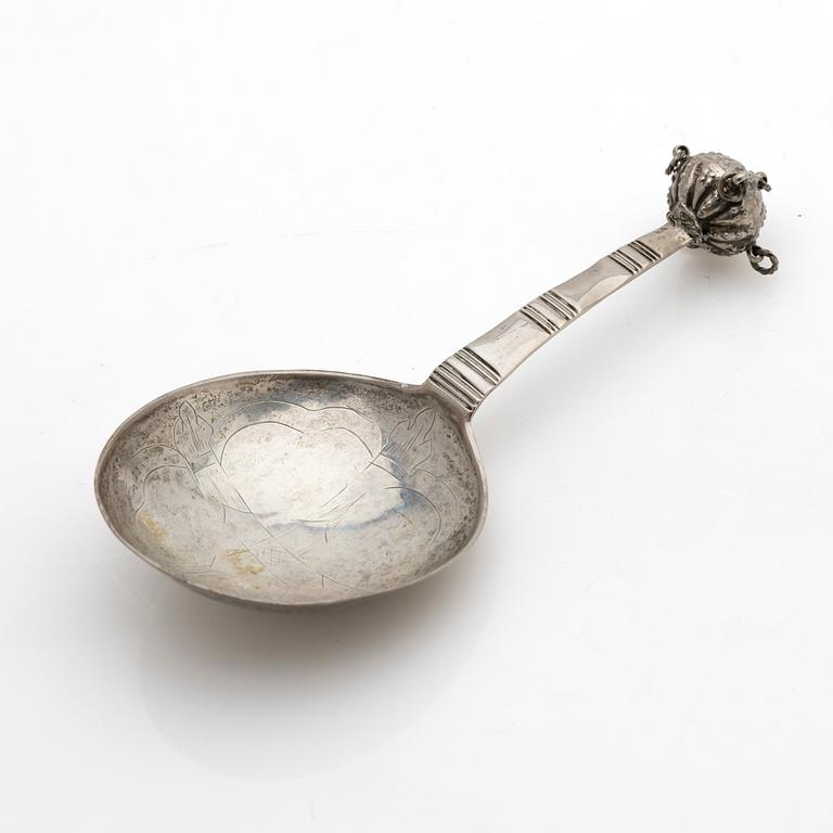 Soup spoon, silver, Greger Rördahl (active 1744–1775), Kristianstad, 1752.