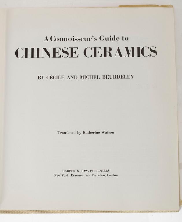 En samlares bibliotek, tre volymer, Chinese Junks, A Connoisseurs Guide to Chinese Ceramics and the ABC of Japanese Art.
