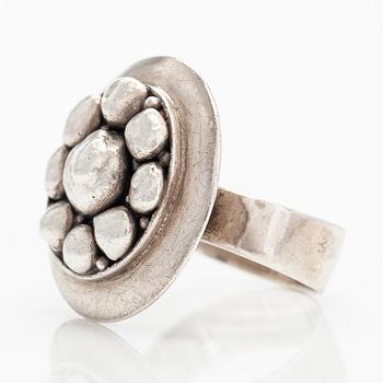 Saara Hopea, ring, silver, Ossian Hopea, Borgå 1966.