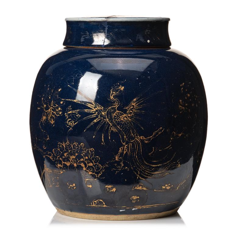 A blue glazed jar with cover, Qing dynasty, 18th Century.