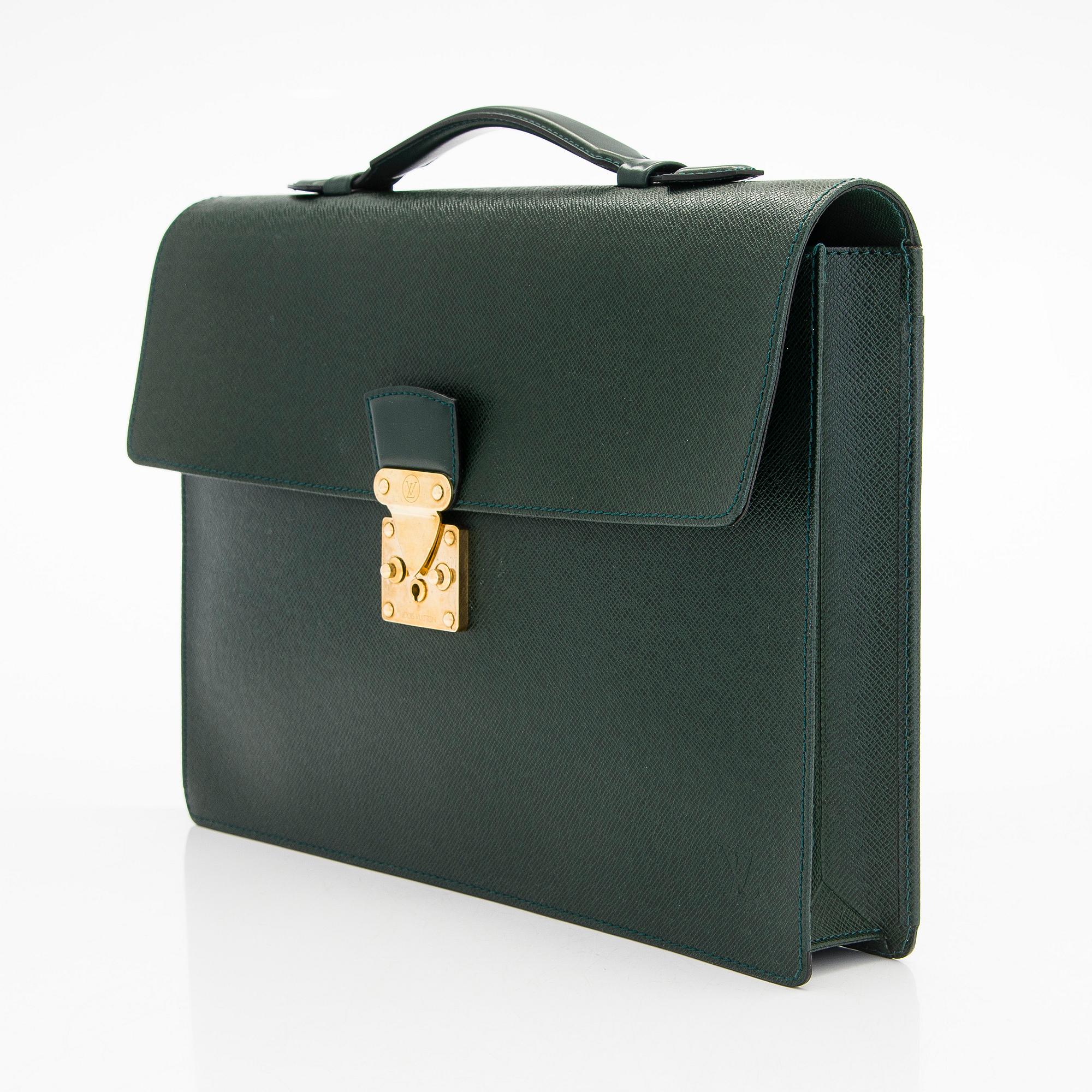 Louis Vuitton, salkku, "Taiga Kourad".