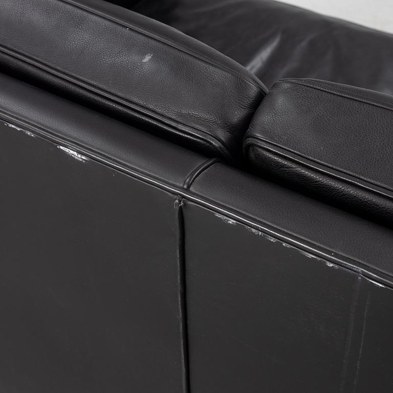 Børge Mogensen, sofa, model 2332-88, Fredericia Furniture, Denmark.