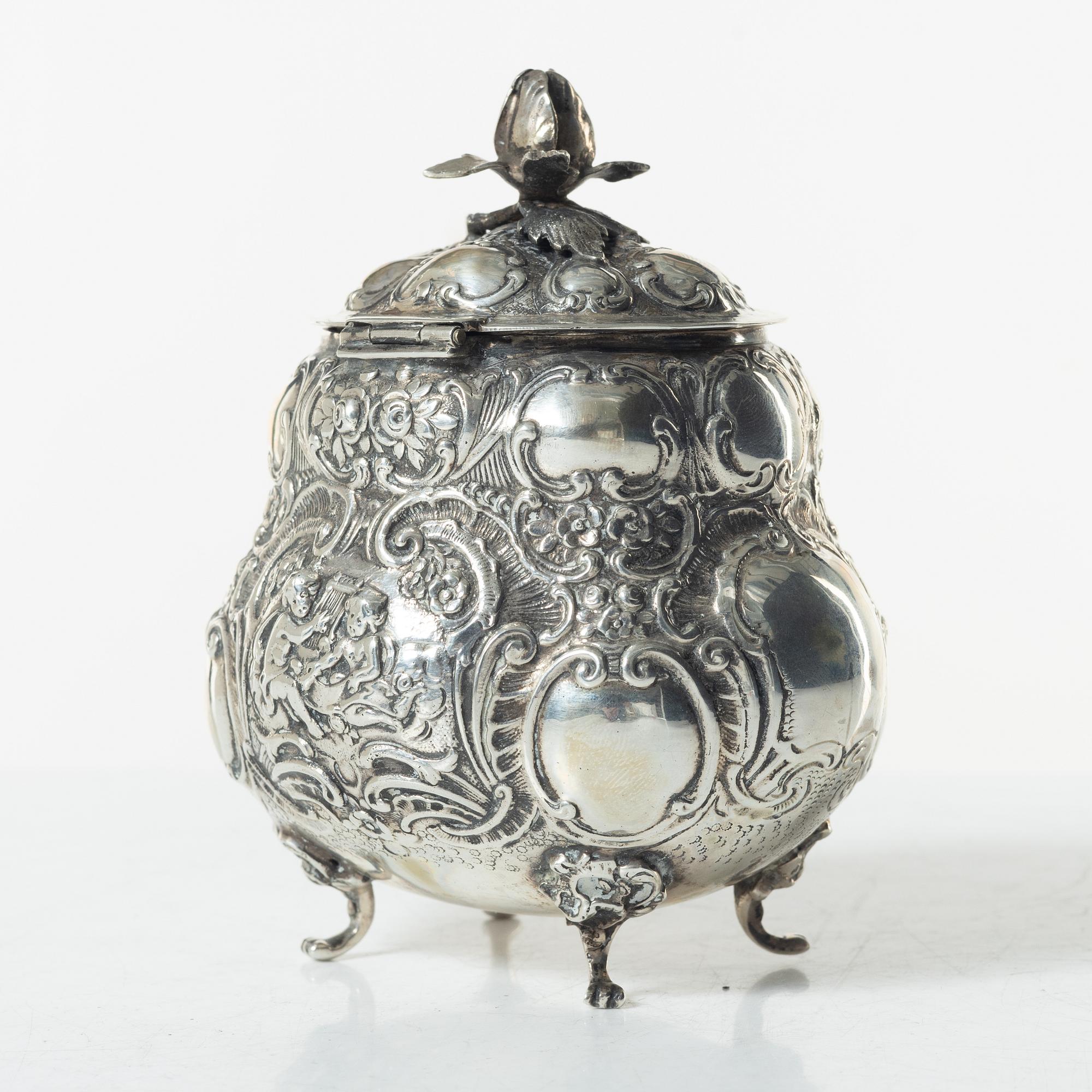 Sockerskål, silver, rokokostil, 1900-tal.