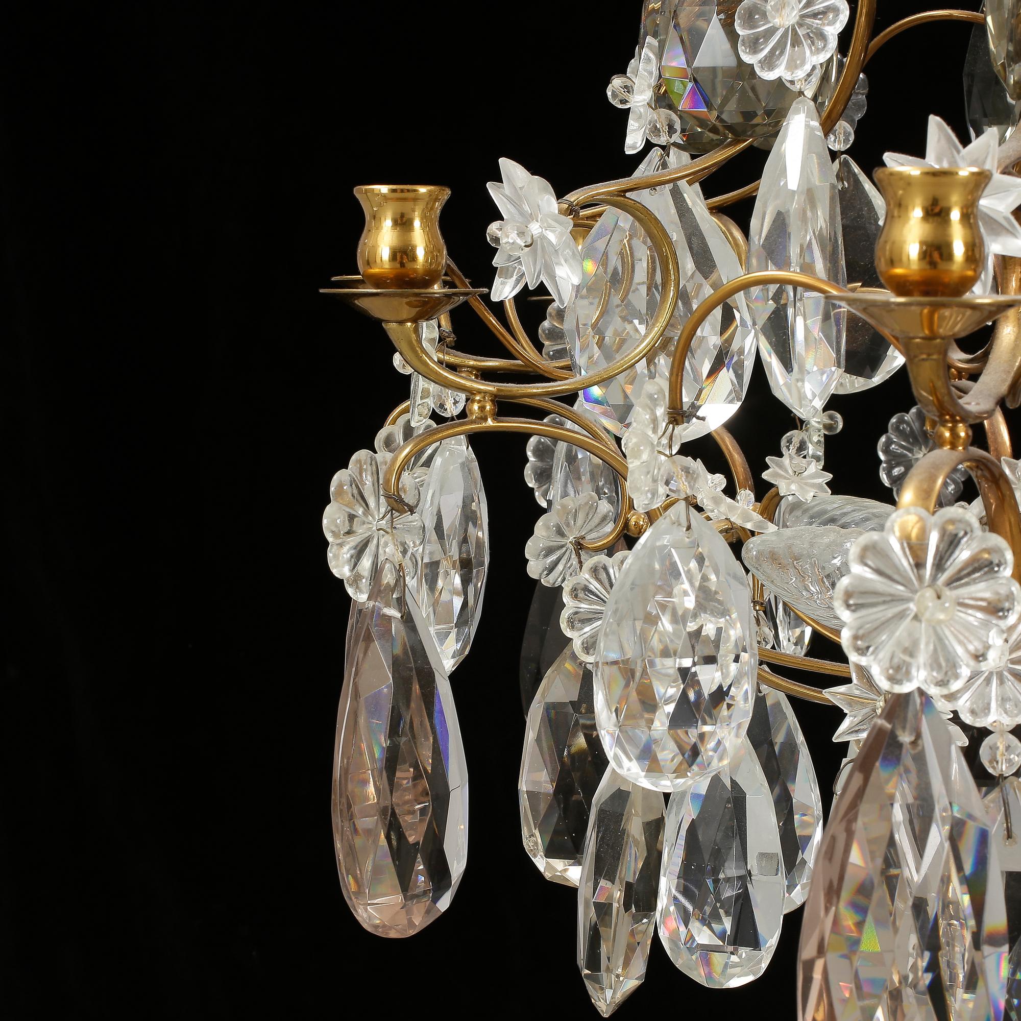 LJUSKRONA, rokokostil, 1900-talets första hälft. Höjd ca 80 cm.