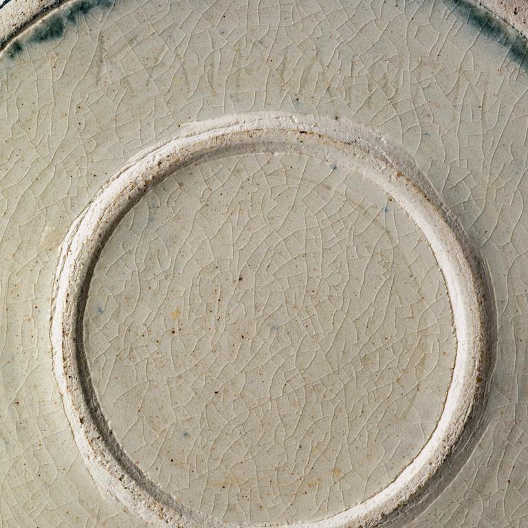 Birger Kaipiainen, a stoneware dish, Arabia, Finland.