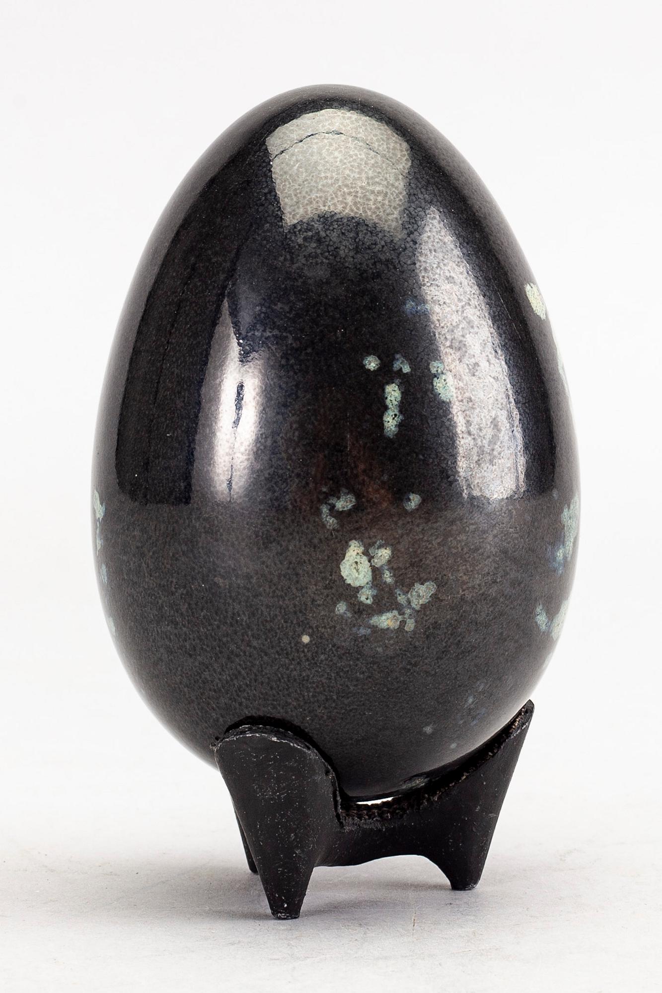 Hans Hedberg, An faience sculpture of an egg by Hans Hedberg, Biot, France.