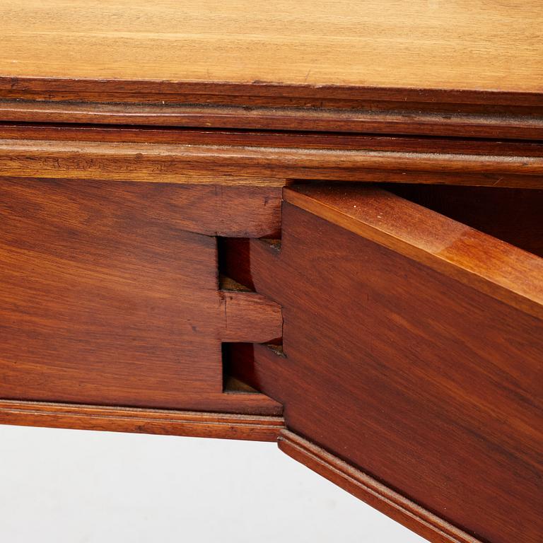 Spelbord, sengustavianskt, omkring år 1800.