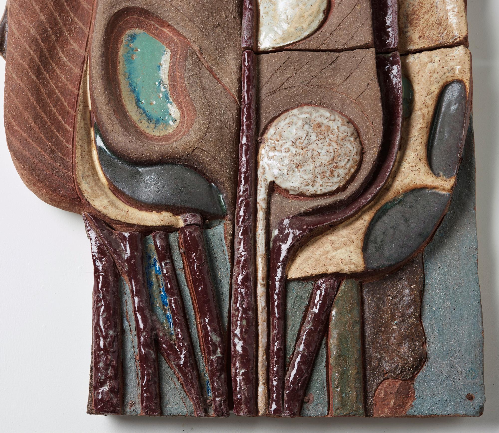 Tyra Lundgren, relief "En fågel sjunger i gryningen bland stora blad", egen ateljé 1950-tal.