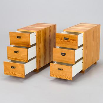 Olle Pira and Kurt Häfeli, a pair of 1970s drawers/bedside tables for Laukaan Puu.
