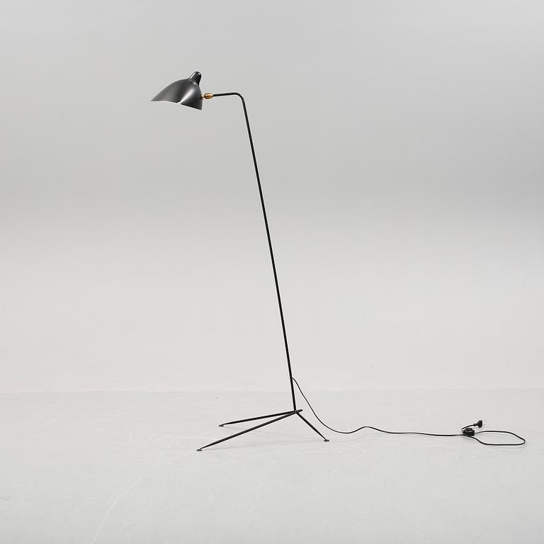 GOLVLAMPA, Serge Mouille, Frankrike 2007.