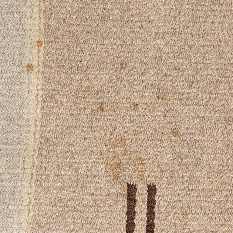 Karvalankamatto, 1930-luku. Noin 247 x 150 cm.