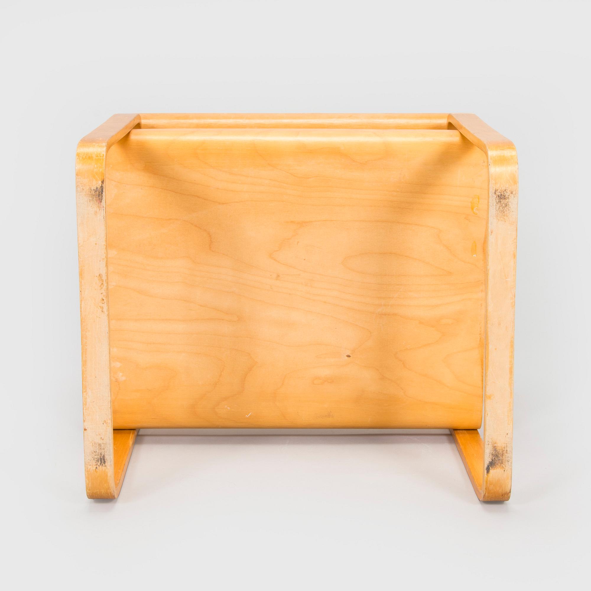 Alvar Aalto, bord, modell 75, för O.Y. Huonekalu-ja Rakennustyötehdas A.B. tidigt 1950-tal.