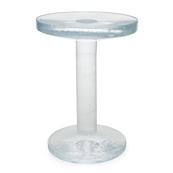 Harri Koskinen, a sculpture, signed Harri Koskinen Iittala 2015 5 / 8.