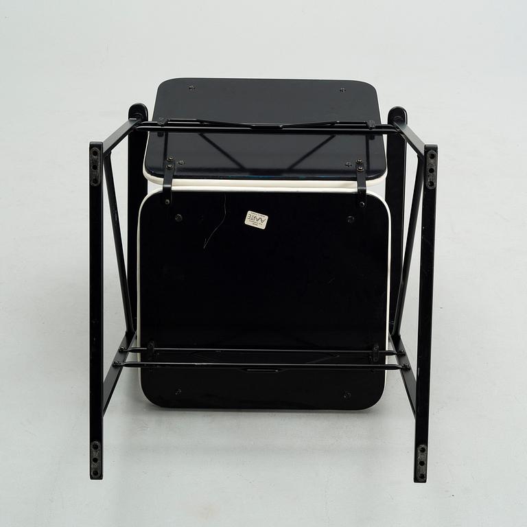 YRJÖ KUKKAPURO, A CHAIR AND TABLE. Avarte. 1980s.