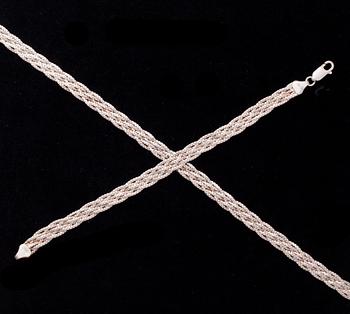 HALSSMYCKE samt ARMBAND, sterlingsilver, 1900-talets slut. Totalvikt 28 g.