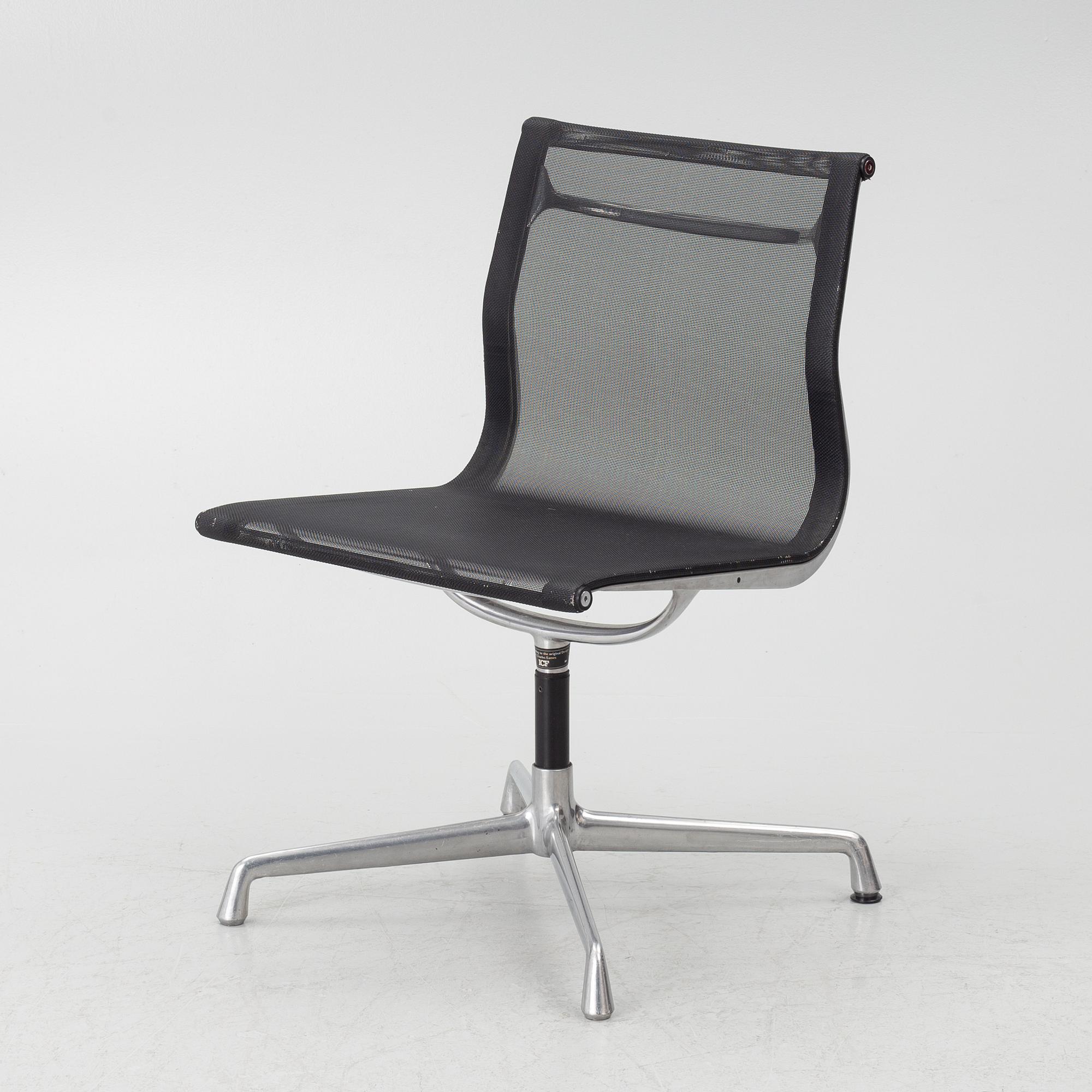 Charles & Ray Eames, Desk chair, EA 101, ICF. Second half of the 20th century.