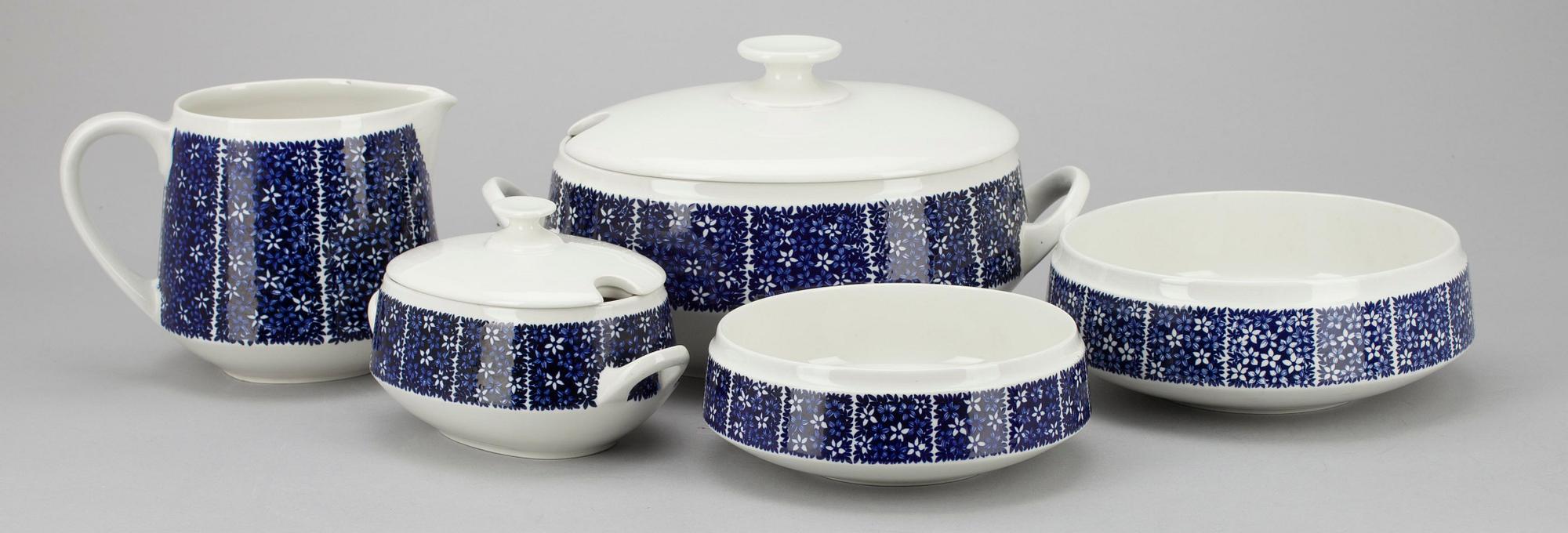 SERVISDELAR, 32 st, porslin, "Spets", Arabia, Finland 1960-70 -tal.