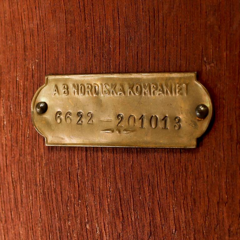 RÖKBORD, Nordiska Kompaniet, formgivet 1913.
