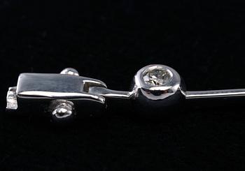 RANNERENGAS, briljanttihiottuja timantteja n. 0.90 ct. 18K valkokultaa. Pituus 18,5 cm. Paino 19 g.