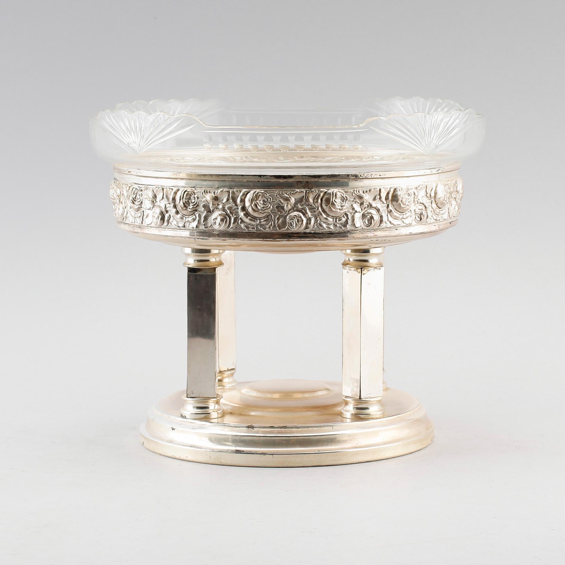 BORDSUPPSATS, nysilver, 1900-talets första hälft.