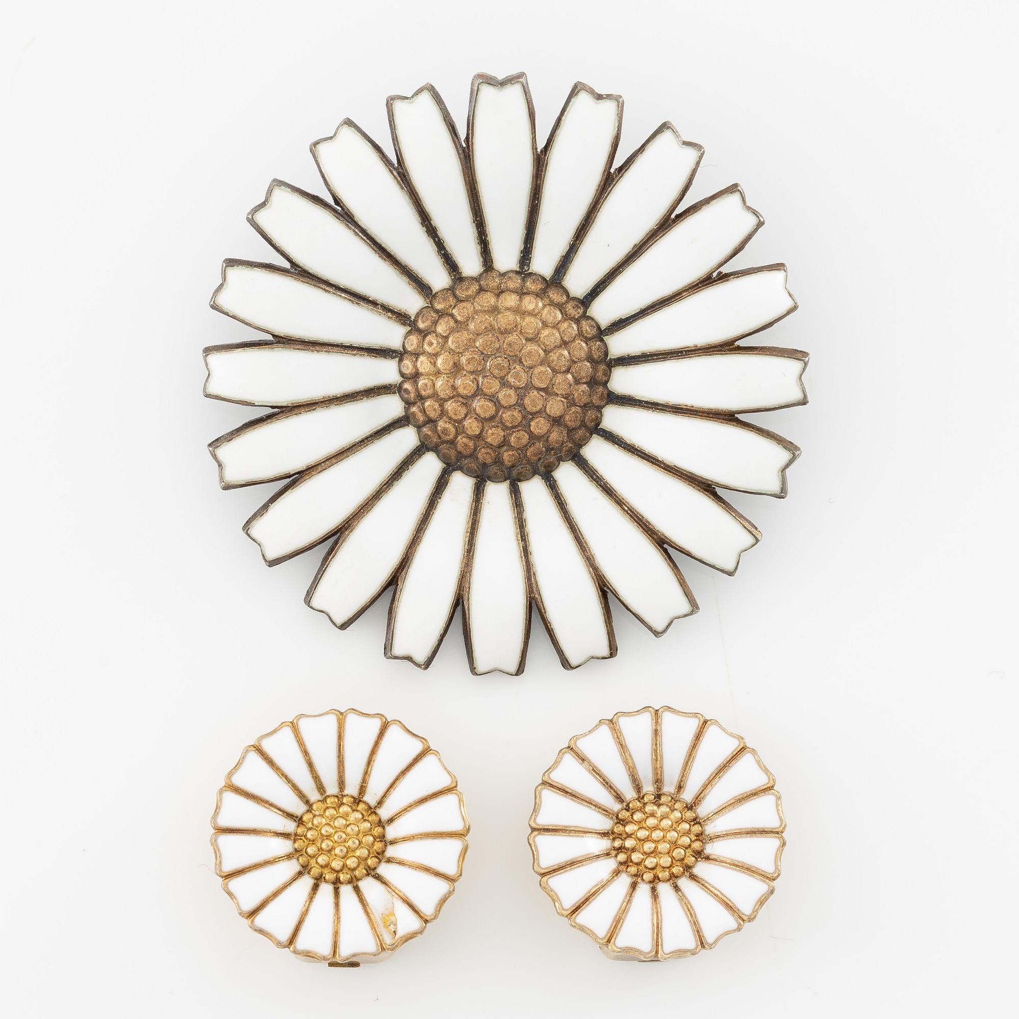A brooch and a pair of earrings "Daisy", Anton Michelsen.