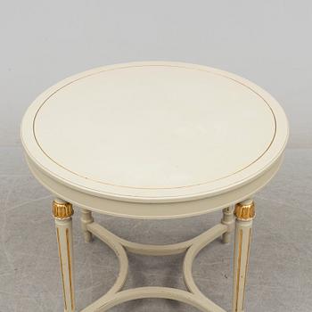 an early 20th century table.