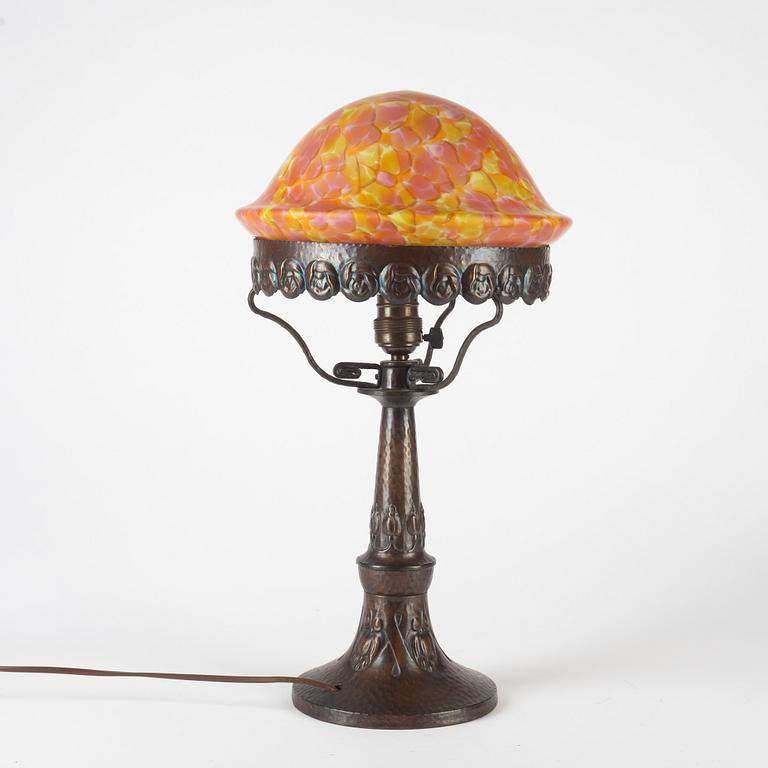 Table lamp, Art Nouveau, early 20th century.