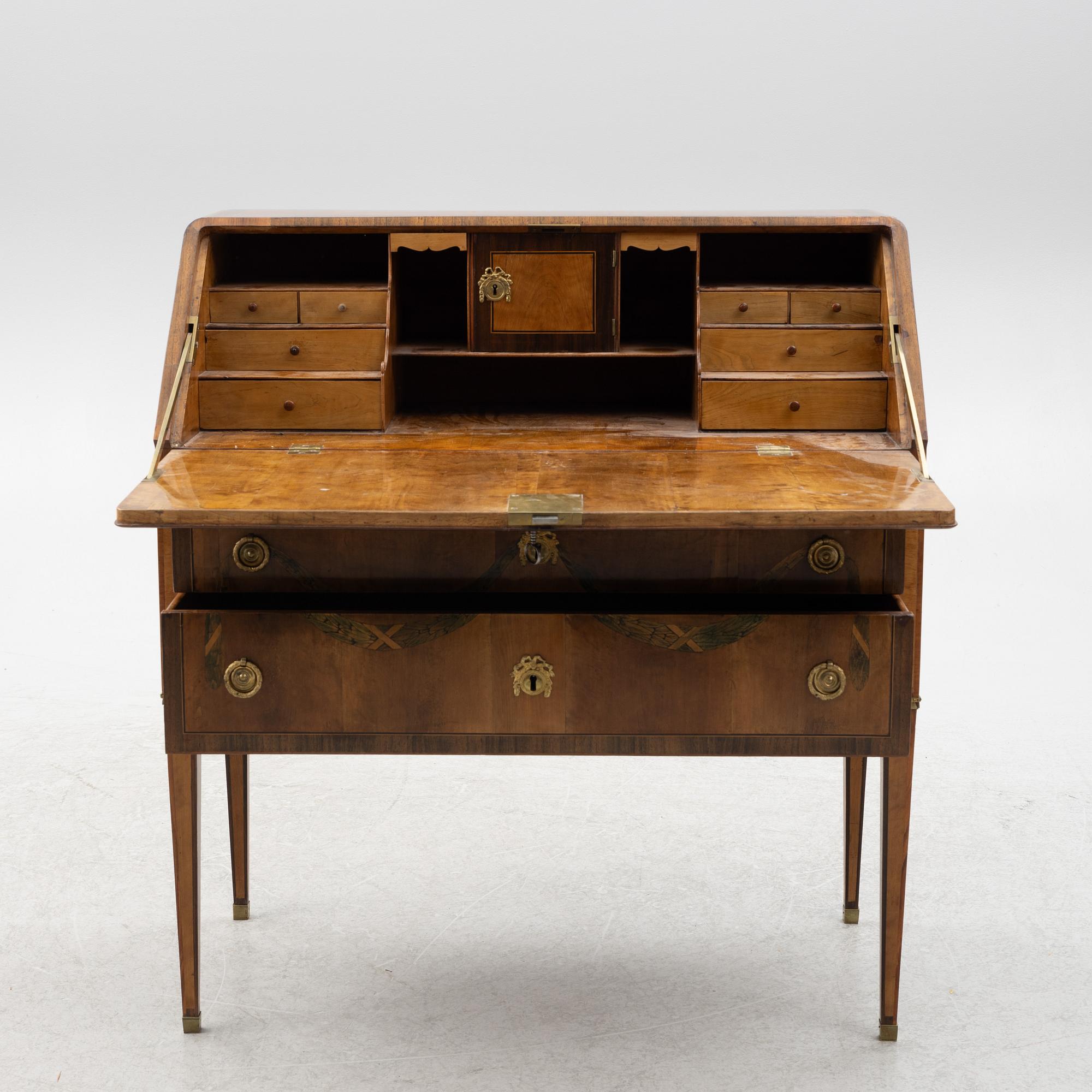 Sekretär, tillskriven Jonas Hultsten (mästare i Stockholm 1773-94), Gustaviansk.