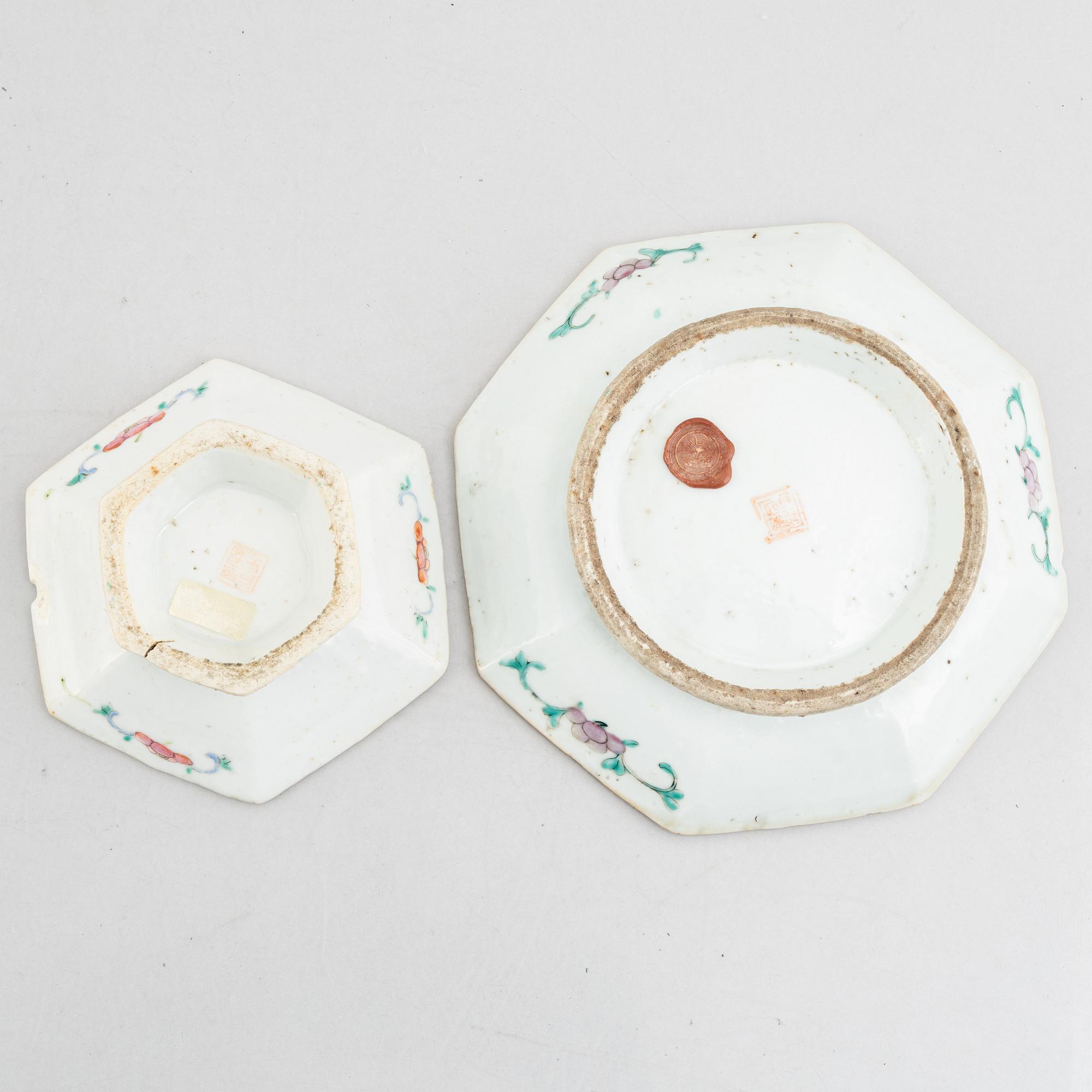 Four Chinese porcelain bowls, Qing dynasty, 19th century.