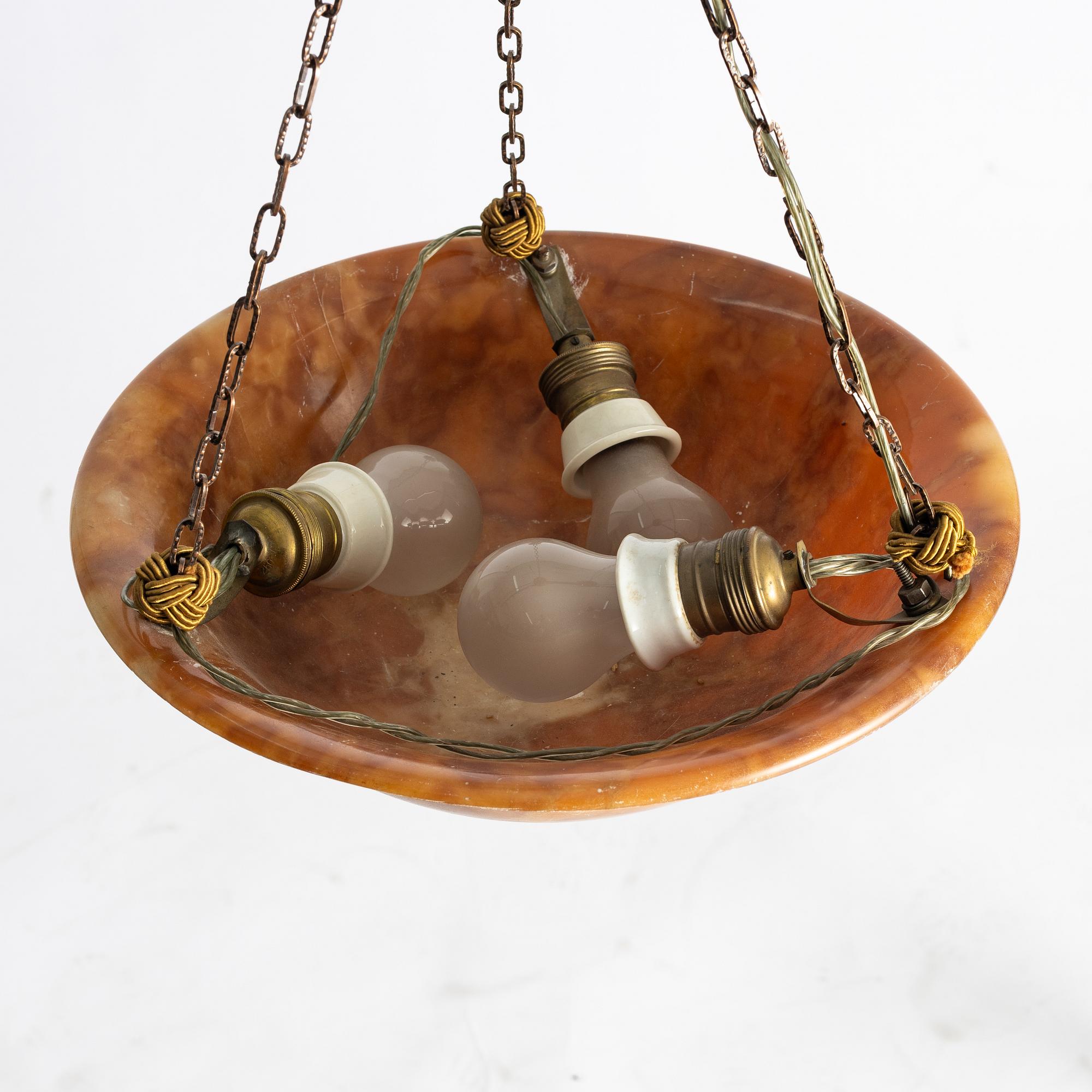 Takampel, alabaster, 1920-tal.