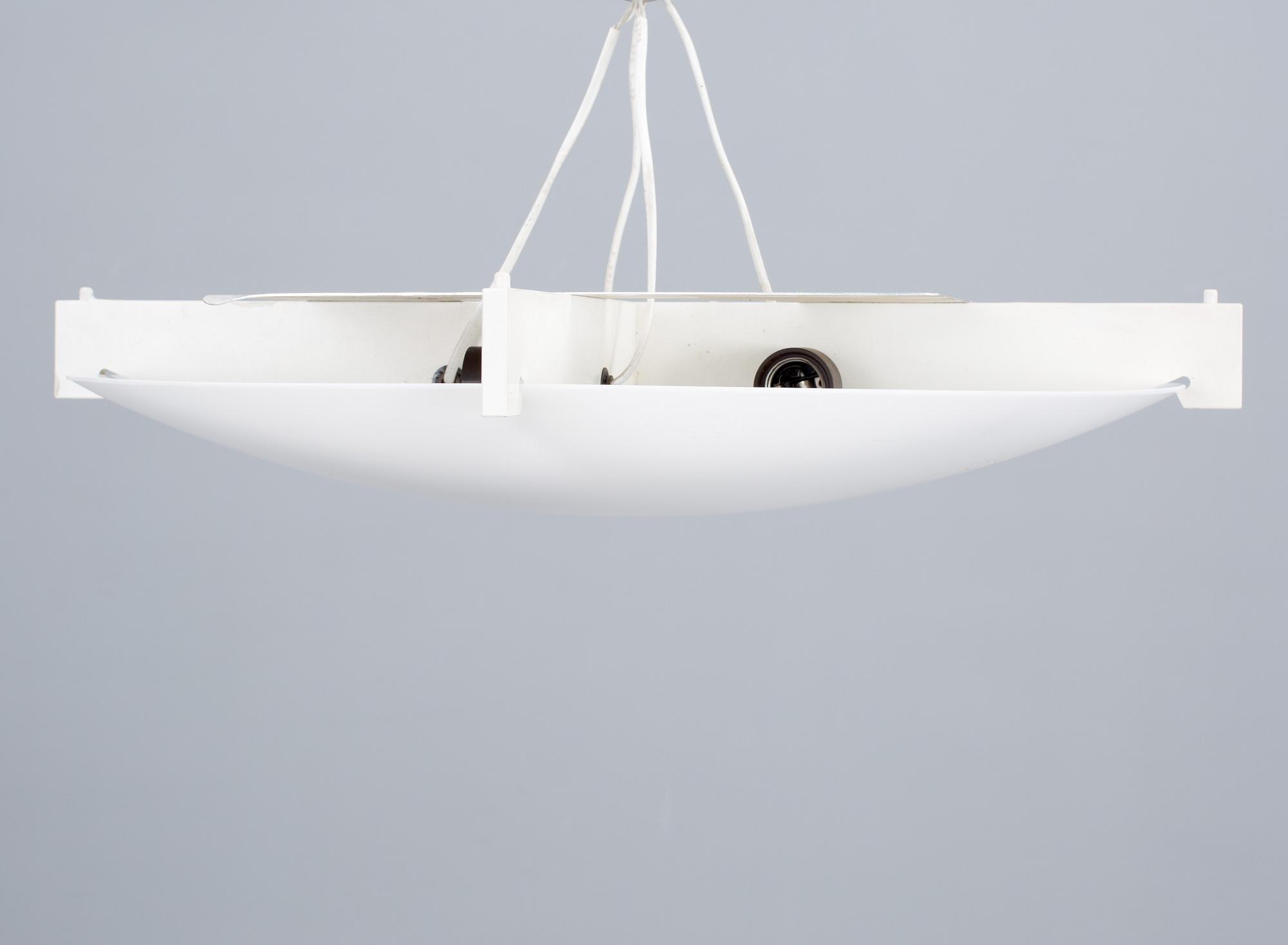 TAKLAMPA, Luxus.