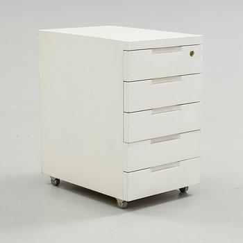HURTS, Alvar Aalto, Artek, vitlackerad, 1960-tal.