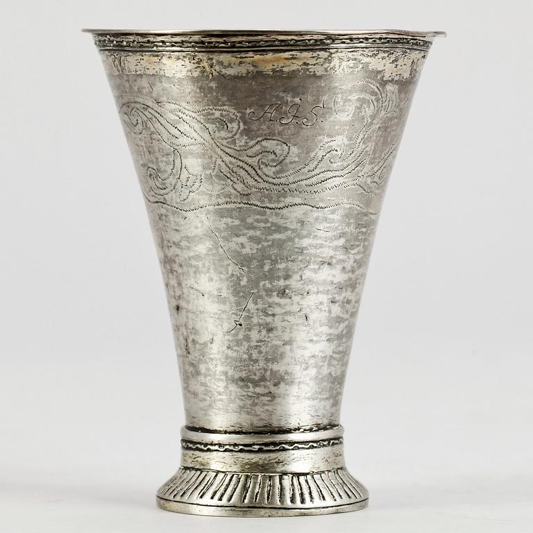 BÄGARE, silver, Lars Öberg, Eskilstuna, 1773-1817. Vikt ca 65g.