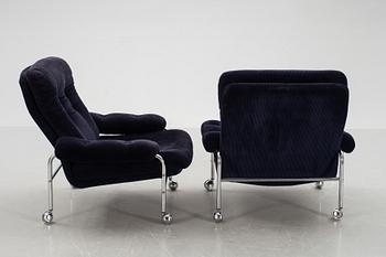 FÅTÖLJER, ett par, 1970-tal.