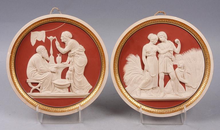 VÄGGPLAKETTER, 2 st, keramik, P. Ipsen, Danmark. Omkring 1900.