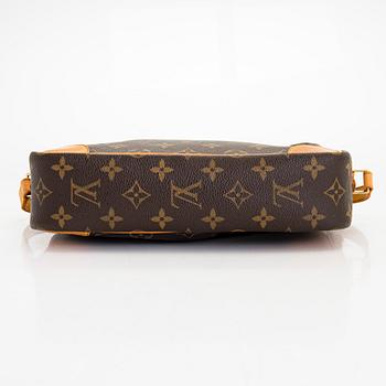 Louis Vuitton, väska, "Trocadero 27".