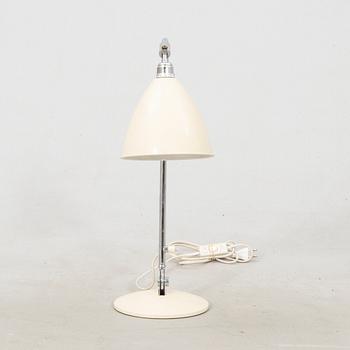 Robert Dudley bordslampa "Bestlite" för Gubi sent 1900-tal.