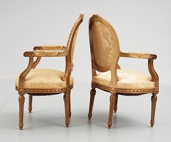 SALONGSGRUPP, 11 delar. Gustaviansk stil. 1900-tal.